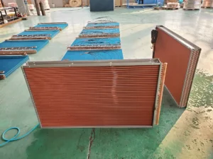 Industrial evaporator for heat exchangers